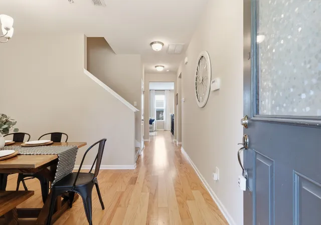 Photo 2 of Townhouse for sale at 805 Kennear Ln, Mount Juliet, TN 37122 | MLS# 3529476 | Listing updated on 2026-09-07