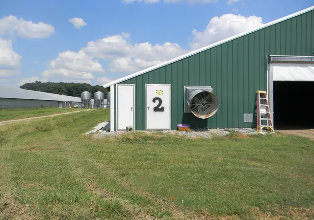 Photo 3 of House for sale at 510 Gant Rd, Shelbyville, TN 37160 | MLS# 3529493 | Listing updated on 2026-09-04