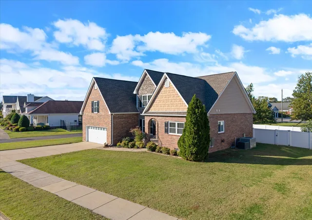 Photo 1 of Single family home for sale at 2187 Gold Valley Dr, Murfreesboro, TN 37130 | MLS# 3529492 | Listing updated on 2026-10-27