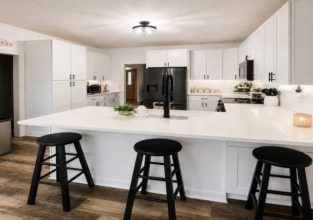 Photo 4 of Single family home for sale at 1108 Drakes Crk Rd, Hendersonville, TN 37075 | MLS# 3530320 | Listing updated on 2026-09-01