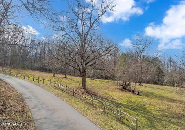 Photo 4 of Land for sale at 0 Collier Loop, Dandridge, TN 37725 | MLS# 3536027 | Listing updated on 2026-09-03