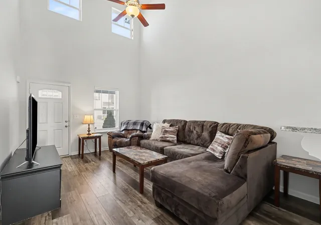 Photo 2 of Townhouse for sale at 1708 Calcutta Dr, Murfreesboro, TN 37128 | MLS# 3530700 | Listing updated on 2026-09-01
