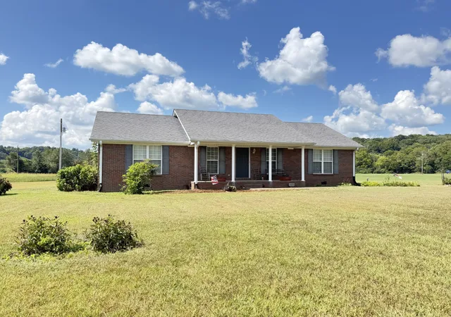 Photo 3 of Single family home for sale at 1255 Shady Ln, Pulaski, TN 38478 | MLS# 3529512 | Listing updated on 2026-09-22