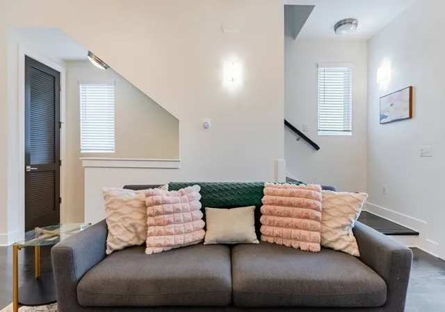 Photo 4 of Single family home for sale at 2410 Meharry Blvd #9, Nashville, TN 37208 | MLS# 3530232 | Listing updated on 2026-09-01