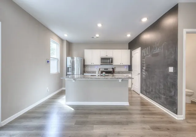 Photo 4 of Single family home for sale at 209 Addison Ave, Chapel Hill, TN 37034 | MLS# 3546718 | Listing updated on 2026-09-30