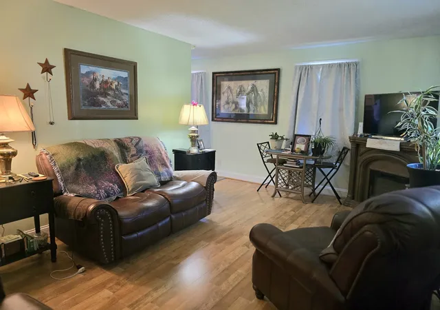 Photo 4 of Single family home for sale at 1818 Figures Ave, Columbia, TN 38401 | MLS# 3529877 | Listing updated on 2026-09-01