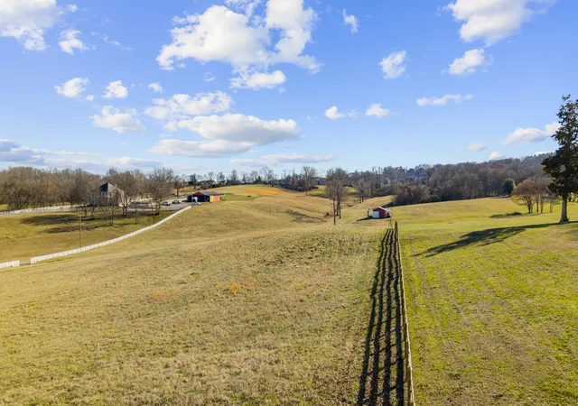 Photo 4 of House for sale at 2764 Horn Springs Rd, Lebanon, TN 37087 | MLS# 3531173 | Listing updated on 2026-09-02