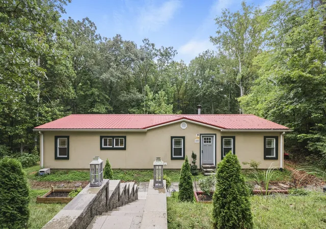 Photo 1 of Manufactured home for sale at 1539 Cc Rd, Kingston Springs, TN 37082 | MLS# 3529706 | Listing updated on 2026-08-31
