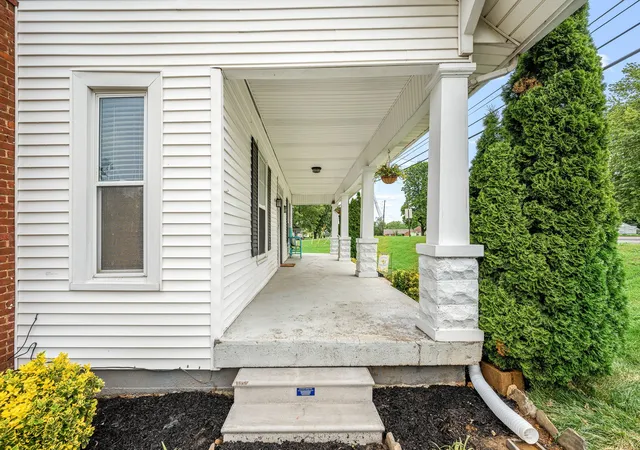 Photo 3 of Single family home for sale at 634 Highway 52 E, Portland, TN 37148 | MLS# 3529669 | Listing updated on 2026-08-31