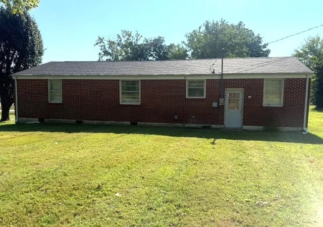 Photo 4 of Single family home for sale at 2004 Wedgewood Dr, Columbia, TN 38401 | MLS# 3529648 | Listing updated on 2026-09-08