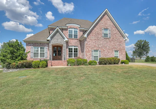 Photo 2 of Sale Pending at 504 Tybarber Ave, Murfreesboro, TN 37129 | MLS# 3541377 | Listing updated on 2026-09-23