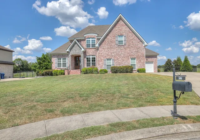 Photo 4 of Sale Pending at 504 Tybarber Ave, Murfreesboro, TN 37129 | MLS# 3541377 | Listing updated on 2026-09-23