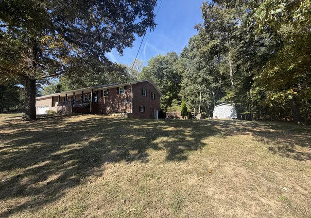 Photo 1 of Single family home for sale at 1291 Little Bartons Crk Rd, Cumberland Furnace, TN 37051 | MLS# 3610037 | Listing updated on 2026-10-20