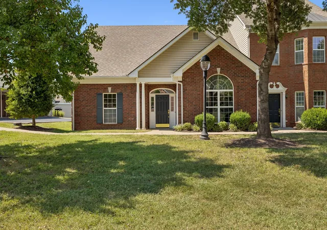 Photo 1 of Townhouse for sale at 3 Leftwich Ct, Lebanon, TN 37087 | MLS# 3530223 | Listing updated on 2026-09-03