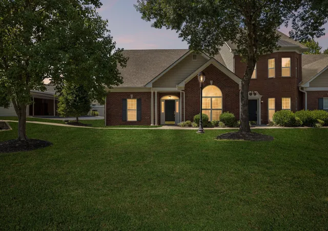 Photo 2 of Townhouse for sale at 3 Leftwich Ct, Lebanon, TN 37087 | MLS# 3530223 | Listing updated on 2026-09-03