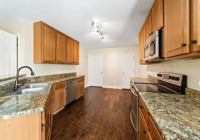 Photo 3 of Single family home for sale at 3335 Highway 231 S, Castalian Springs, TN 37031 | MLS# 3530819 | Listing updated on 2026-09-13