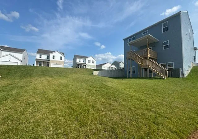 Photo 4 of Single family home for sale at 3700 Seapepper Dr, Columbia, TN 38401 | MLS# 3529682 | Listing updated on 2026-08-31