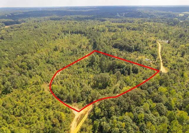 Photo 1 of Land for sale at 89 Hummingbird Ln, Lexington, TN 38351 | MLS# 3540343 | Listing updated on 2026-10-05