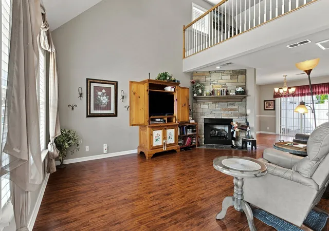 Photo 4 of Townhouse for sale at 103 Shore Dr, White House, TN 37188 | MLS# 3541085 | Listing updated on 2026-10-08