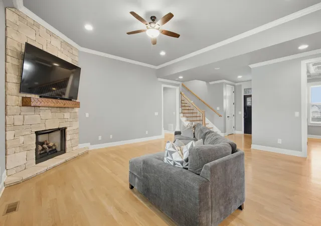 Photo 3 of Single family home for sale at 4009 Blackbird Ct, Spring Hill, TN 37174 | MLS# 3599215 | Listing updated on 2026-09-27