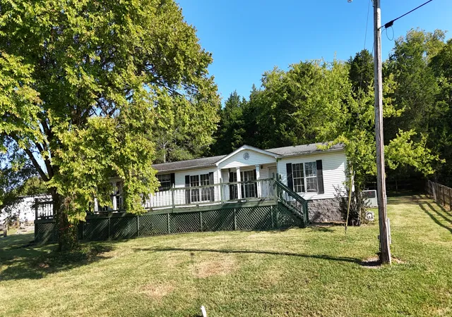 Photo 4 of Manufactured home for sale at 591 Jug Crk Rd, Watertown, TN 37184 | MLS# 3542103 | Listing updated on 2026-09-29