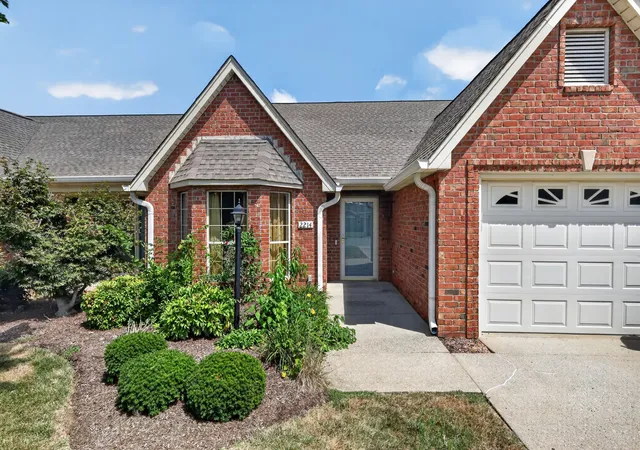 Photo 2 of Townhouse for sale at 2214 River Rock Xing, Murfreesboro, TN 37128 | MLS# 3531581 | Listing updated on 2026-09-02