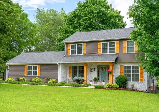 Photo 3 of Single family home for sale at 1112 Belmont Dr, Cookeville, TN 38506 | MLS# 3529879 | Listing updated on 2026-08-31