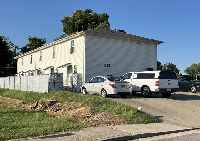 Photo 3 of Multi family home for sale at 511 Main St, Clarksville, TN 37040 | MLS# 3540975 | Listing updated on 2026-09-03