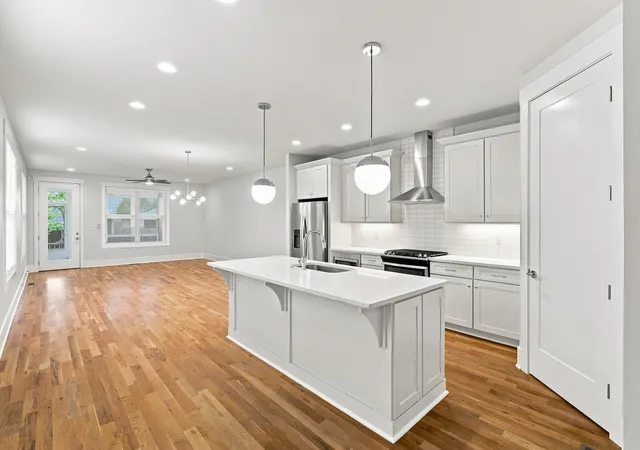 Photo 4 of Townhouse for sale at 838a Lischey Ave, Nashville, TN 37207 | MLS# 3529746 | Listing updated on 2026-08-31
