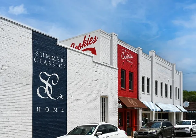 Photo 3 of Townhouse for sale at 916 Montrose Ave #A, Nashville, TN 37204 | MLS# 3530915 | Listing updated on 2026-09-06