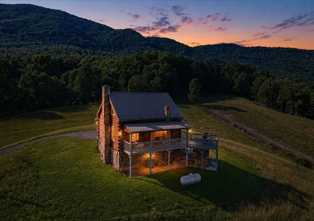 Photo 1 of Single family home for sale at 490 Mountain Springs Rd, Tannersville, VA 24377 | MLS# 3530208 | Listing updated on 2026-09-01