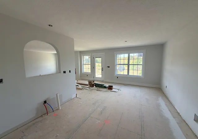 Photo 3 of Single family home for sale at 3694 Old Hwy 48, Clarksville, TN 37040 | MLS# 3529806 | Listing updated on 2026-10-26