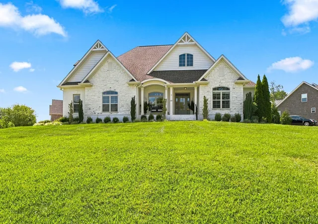 Photo 1 of Single family home for sale at 312 Cayce Dr, Springfield, TN 37172 | MLS# 3529951 | Listing updated on 2026-09-26