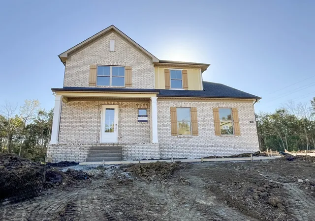 Photo 2 of Single family home for sale at 323 Goodwin Ln, Lebanon, TN 37087 | MLS# 3530743 | Listing updated on 2026-10-23