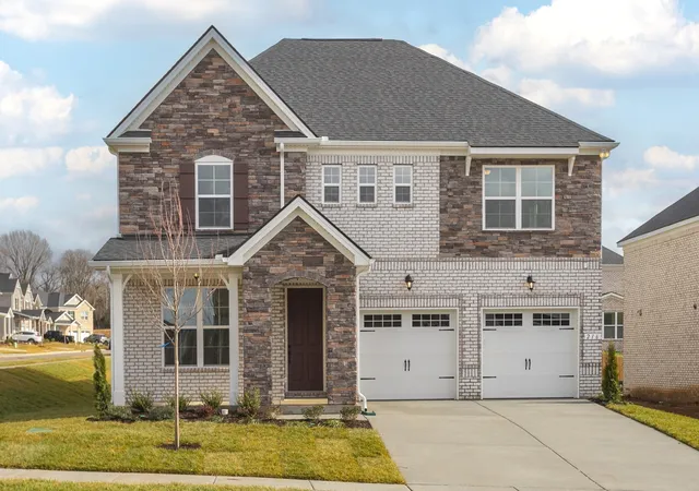 Photo 1 of Sale Pending at 612 Maple Brk Ln, Mount Juliet, TN 37122 | MLS# 3529836 | Listing updated on 2026-08-31