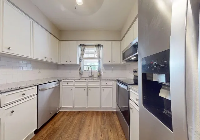 Photo 4 of Townhouse for sale at 2148 River Chase Dr, Murfreesboro, TN 37128 | MLS# 3593555 | Listing updated on 2026-10-15