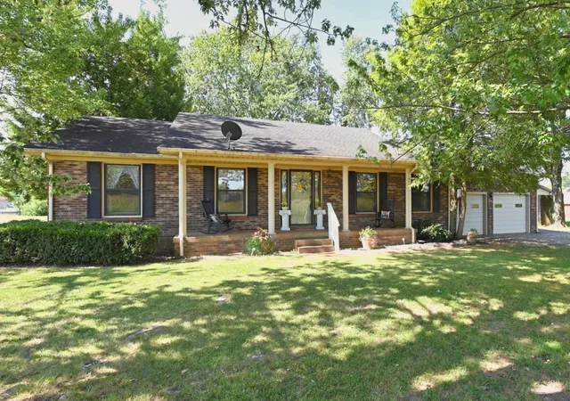Photo 2 of Single family home for sale at 222 Victor Reiter Park Way, Portland, TN 37148 | MLS# 3529954 | Listing updated on 2026-09-04