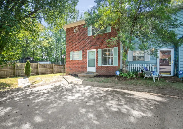 Photo 2 of Townhouse for sale at 107 Okee Trl, Antioch, TN 37013 | MLS# 3541435 | Listing updated on 2026-09-04
