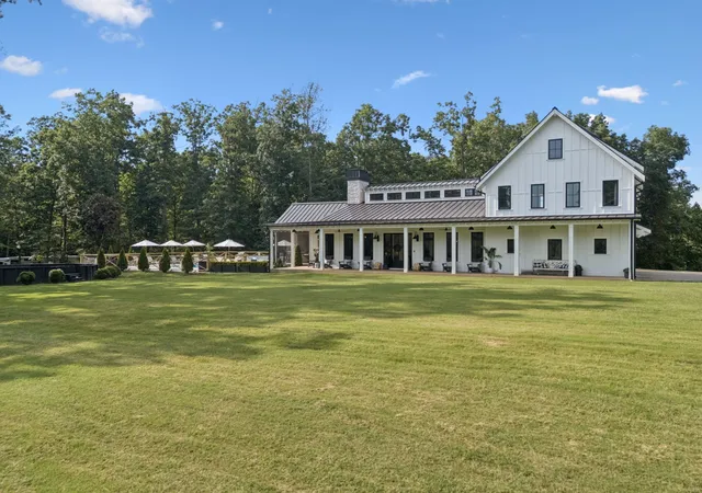 Photo 4 of Single family home for sale at 5532 Pinewood Rd, Franklin, TN 37064 | MLS# 3530061 | Listing updated on 2026-09-01