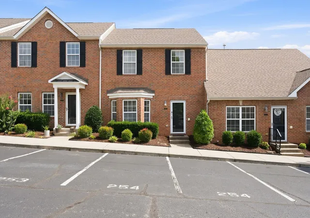 Photo 1 of Townhouse for sale at 1101 Downs Blvd #254, Franklin, TN 37064 | MLS# 3541245 | Listing updated on 2026-09-04