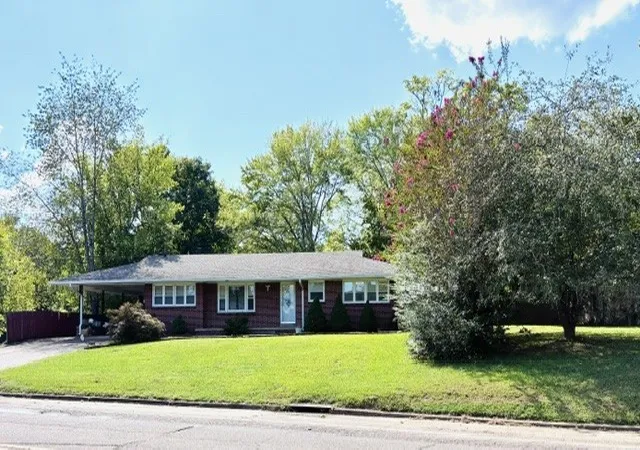 Photo 2 of Single family home for sale at 141 N Forrest Ave, Camden, TN 38320 | MLS# 3529929 | Listing updated on 2026-09-14