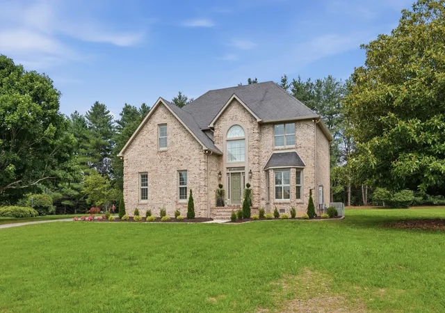 Photo 1 of Single family home for sale at 108 Kings Pl, Tullahoma, TN 37388 | MLS# 3544410 | Listing updated on 2026-09-30