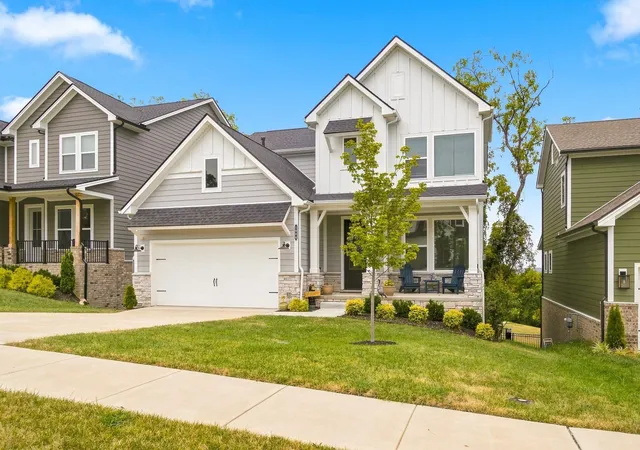 Photo 3 of Single family home for sale at 1086 Callaway Dr, Lebanon, TN 37087 | MLS# 3530840 | Listing updated on 2026-09-02