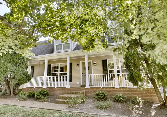 Photo 4 of Single family home for sale at 1622 Bryson Cv, Thompsons Station, TN 37179 | MLS# 3530775 | Listing updated on 2026-09-01