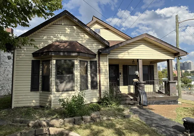 Photo 1 of Single family home for sale at 900 Morrison St, Nashville, TN 37208 | MLS# 3529923 | Listing updated on 2026-09-02