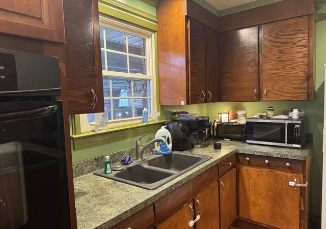 Photo 3 of Sale Pending at 304 Delvin Dr, Nashville, TN 37211 | MLS# 3529919 | Listing updated on 2026-09-01