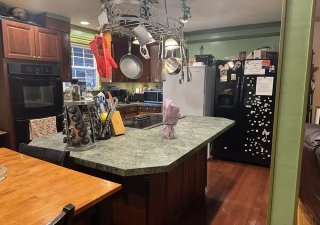 Photo 4 of Sale Pending at 304 Delvin Dr, Nashville, TN 37211 | MLS# 3529919 | Listing updated on 2026-09-01