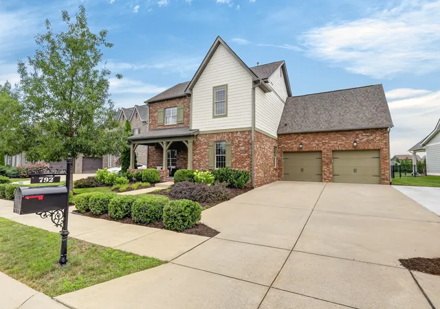 Photo 2 of Single family home for sale at 792 Plowson Rd, Mount Juliet, TN 37122 | MLS# 3529934 | Listing updated on 2026-09-08