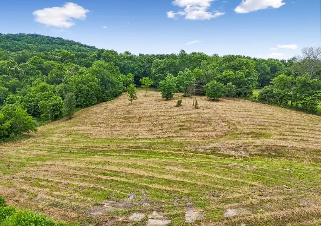 Photo 1 of Land for sale at 0 Hix Rd, Gordonsville, TN 38563 | MLS# 3529945 | Listing updated on 2026-09-02