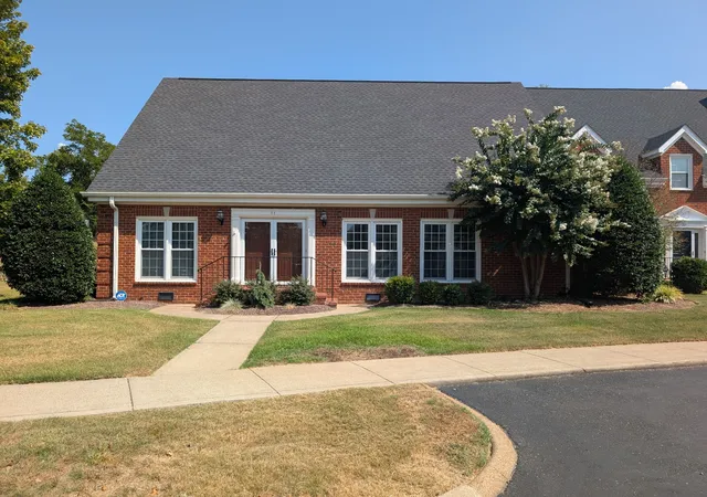 Photo 1 of Single family home for sale at 51 Wyndermere, Hendersonville, TN 37075 | MLS# 3543079 | Listing updated on 2026-10-05